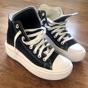 Chuck Taylor All Star Move Platform